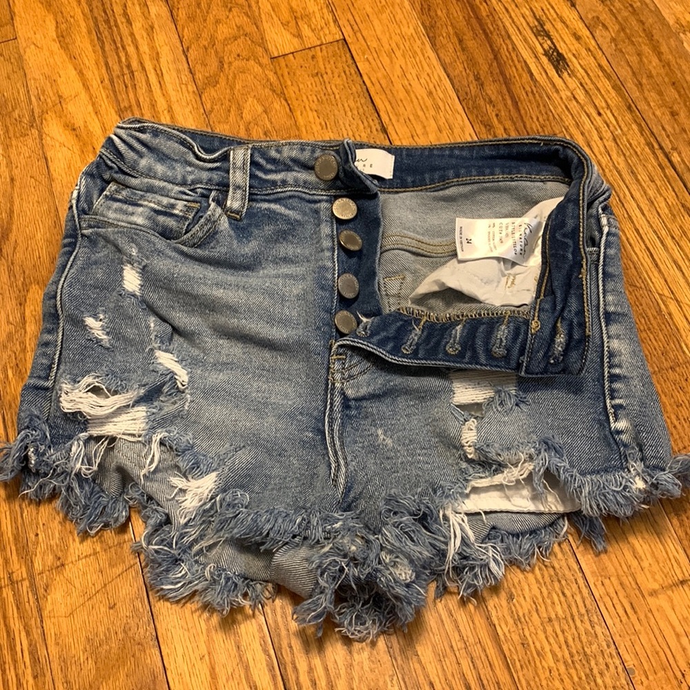 KanCan shorts